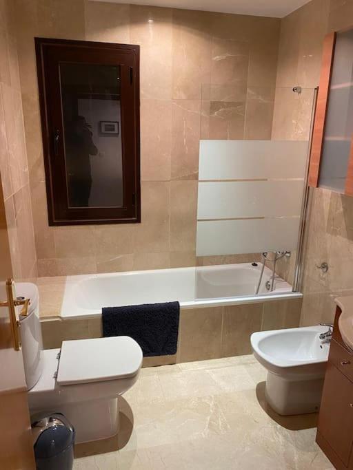 Central Estepona 3 Bed Apt With Pool And Parking Exteriör bild