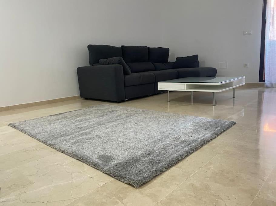 Central Estepona 3 Bed Apt With Pool And Parking Exteriör bild