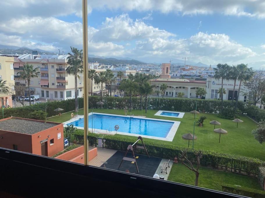 Central Estepona 3 Bed Apt With Pool And Parking Exteriör bild